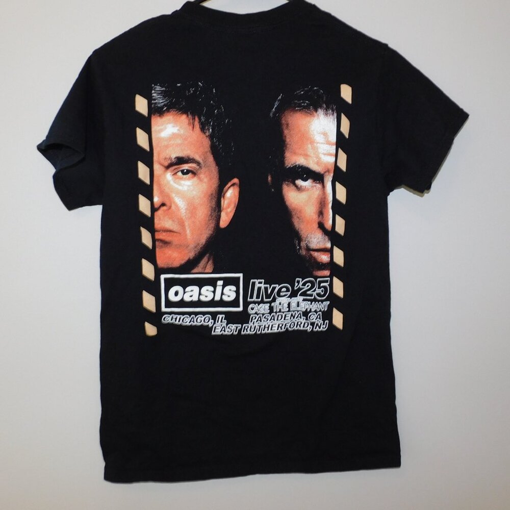 OASIS 2025 - Metlife Stadium NJ NY concert t shirt - womens small